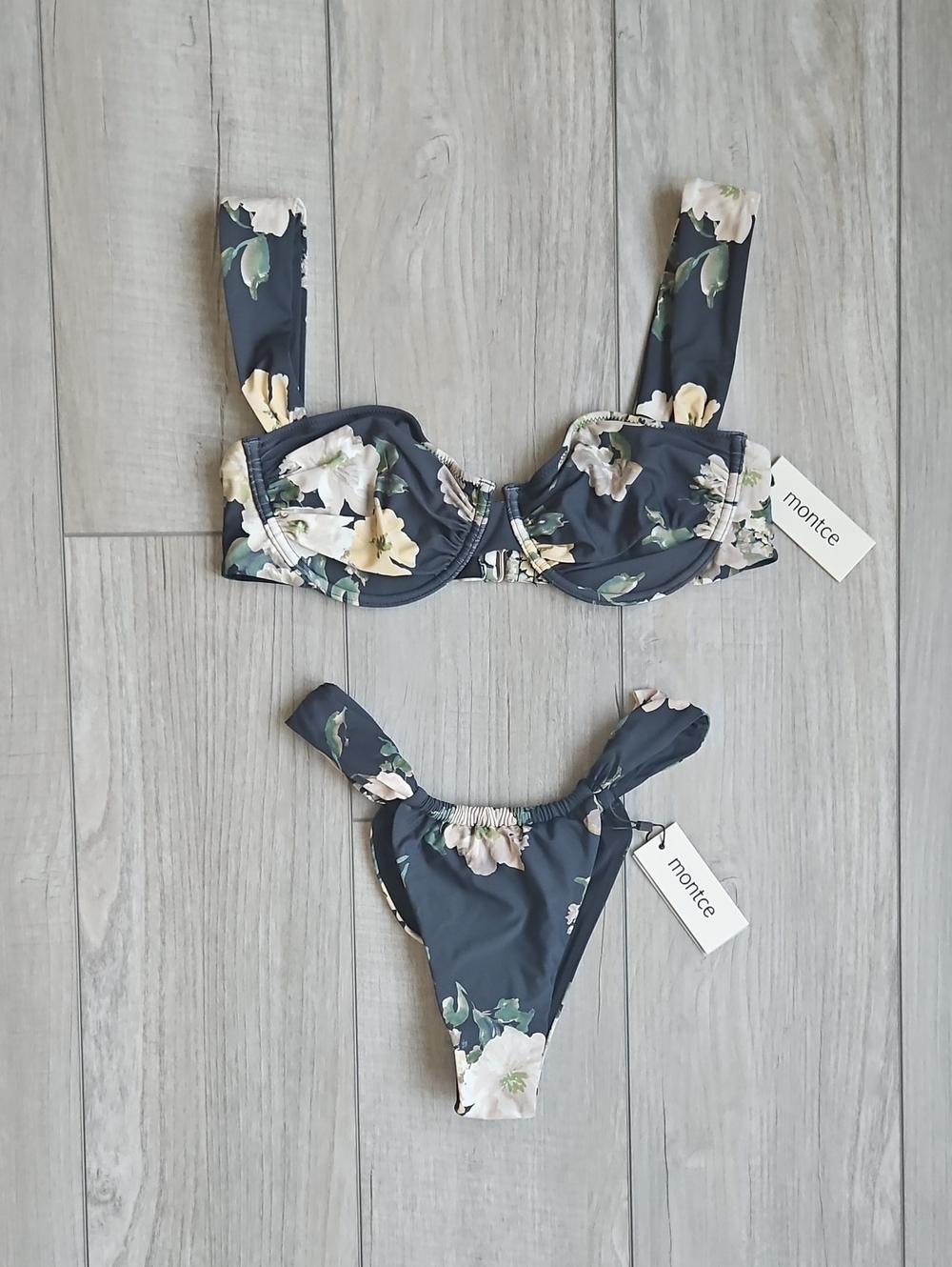 Montce Bikini Set